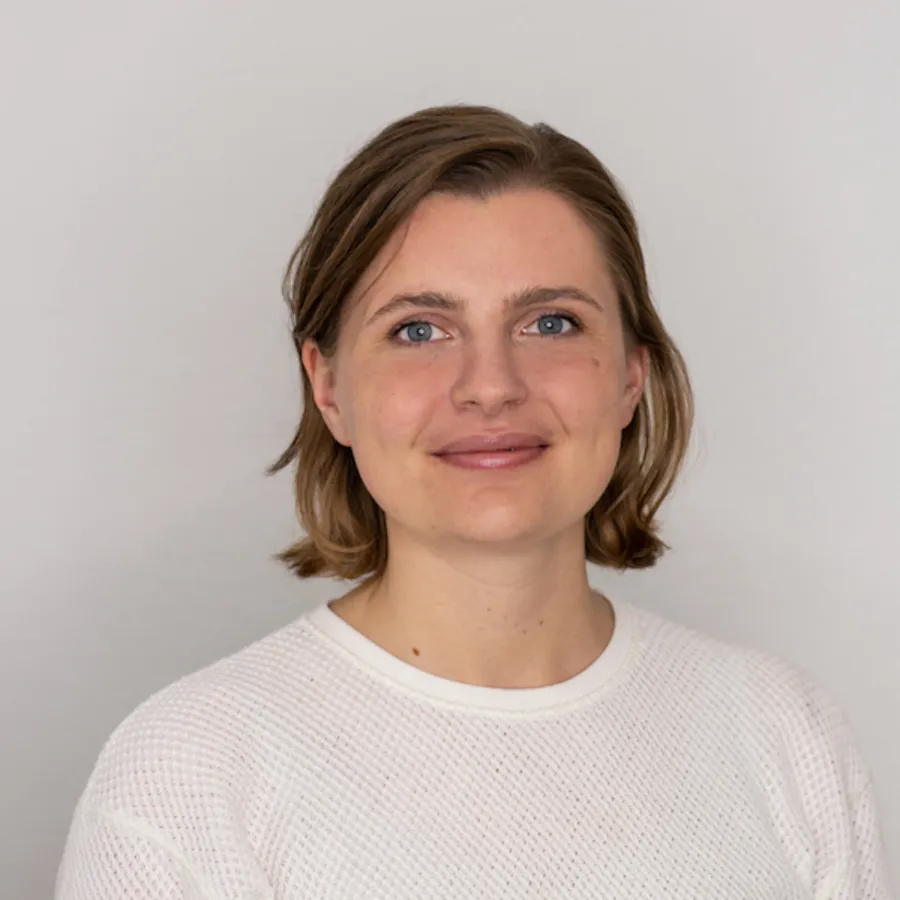 Dr. Anne Mollen